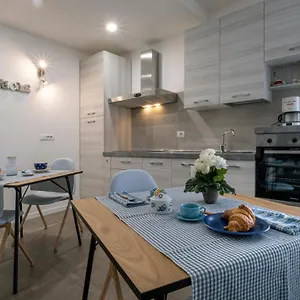  Gasthuis Maisonette Park